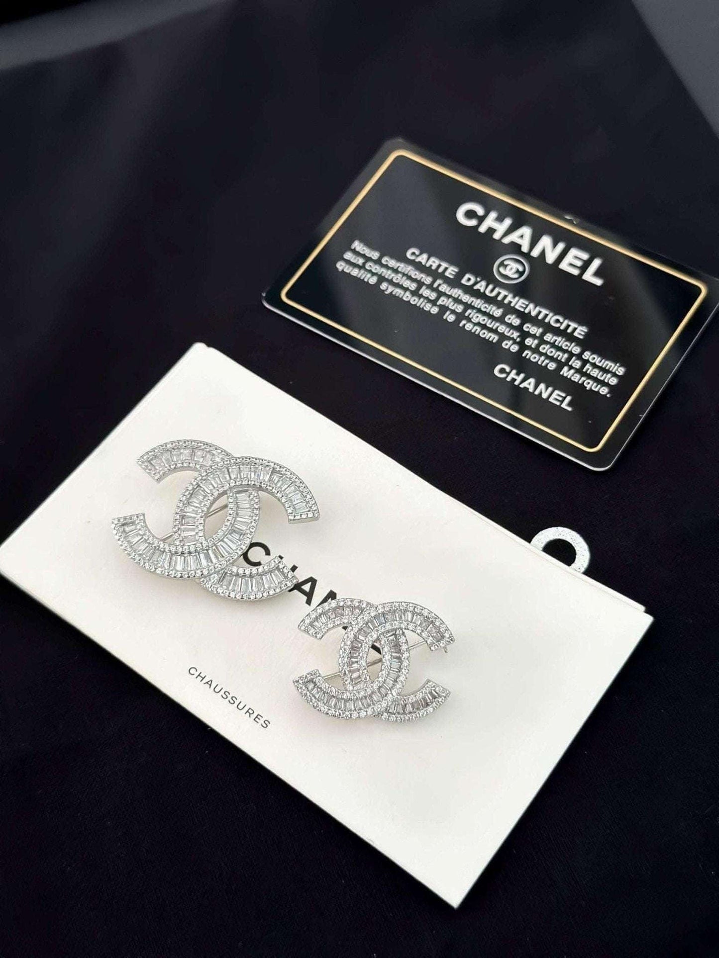 Chanel Brooch Elegant 925 Sterling Silver with Sparkling Zircon Stone - Timeless Glamour - Tracesilver