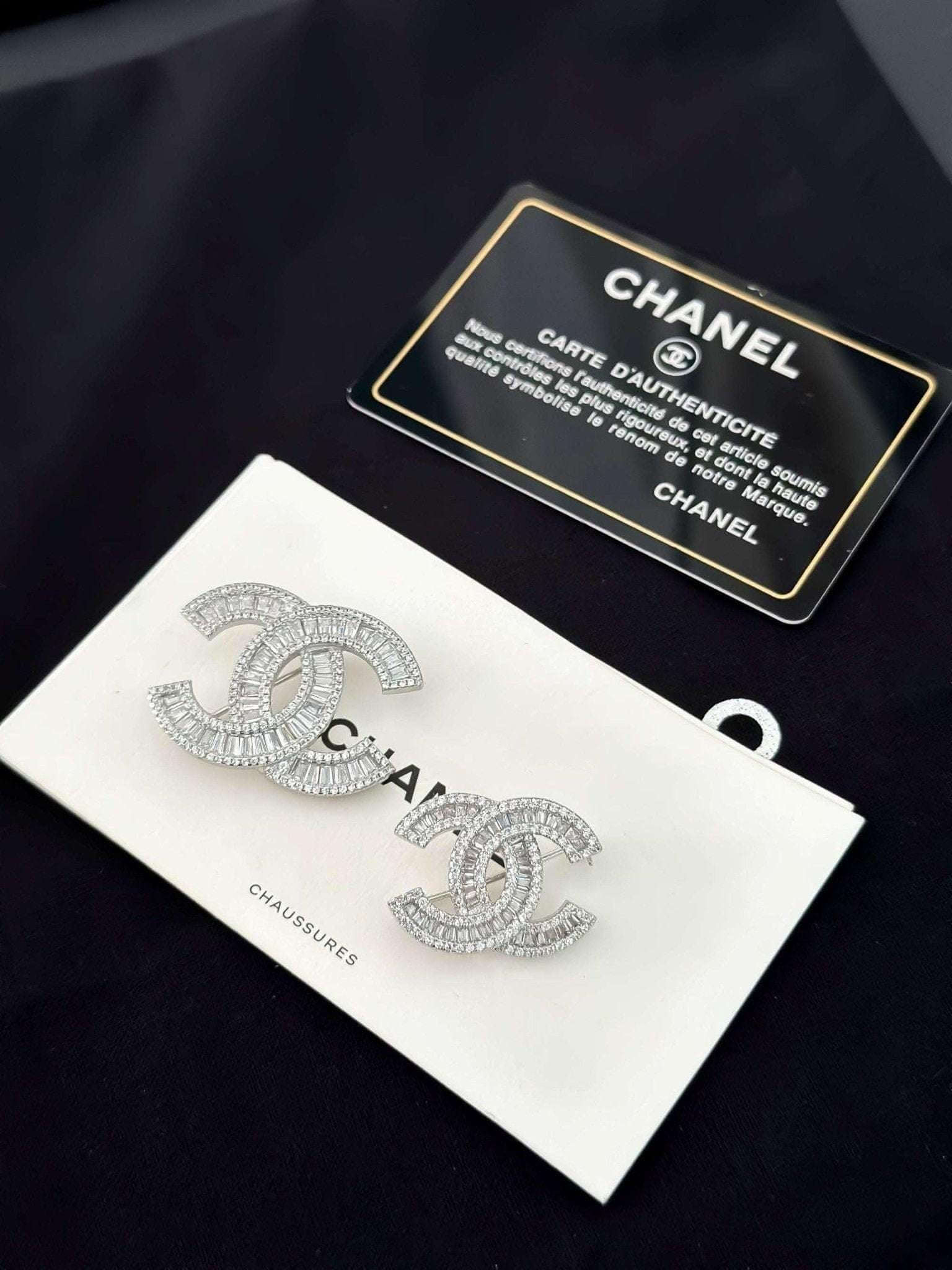 Chanel Brooch Elegant 925 Sterling Silver with Sparkling Zircon Stone - Timeless Glamour - Tracesilver