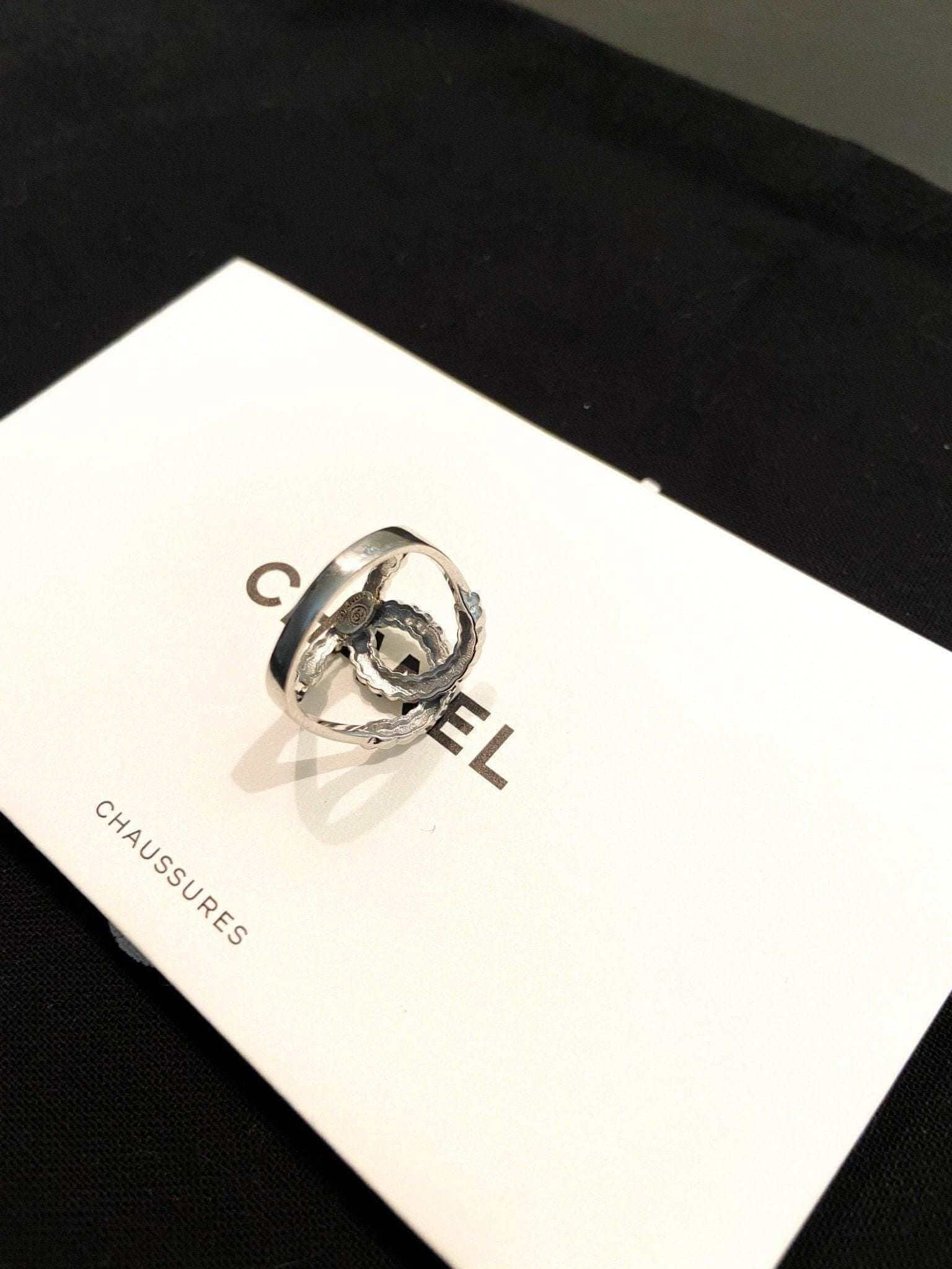 Vintage Chanel Set 925 sterling silver ring on Chanel card luxury jewelry