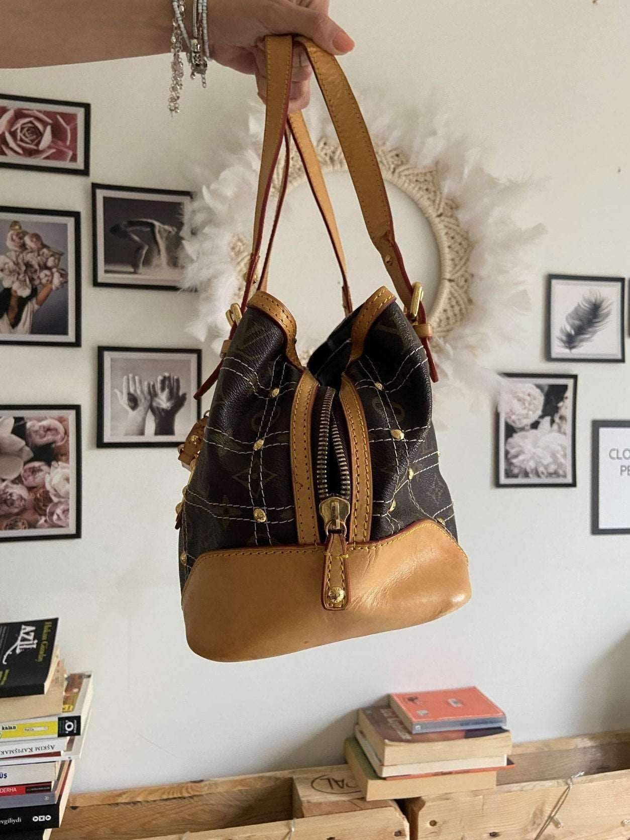 Louis Vuitton Limited Edition Monogram Canvas Riveting Vintage Bag - Tracesilver