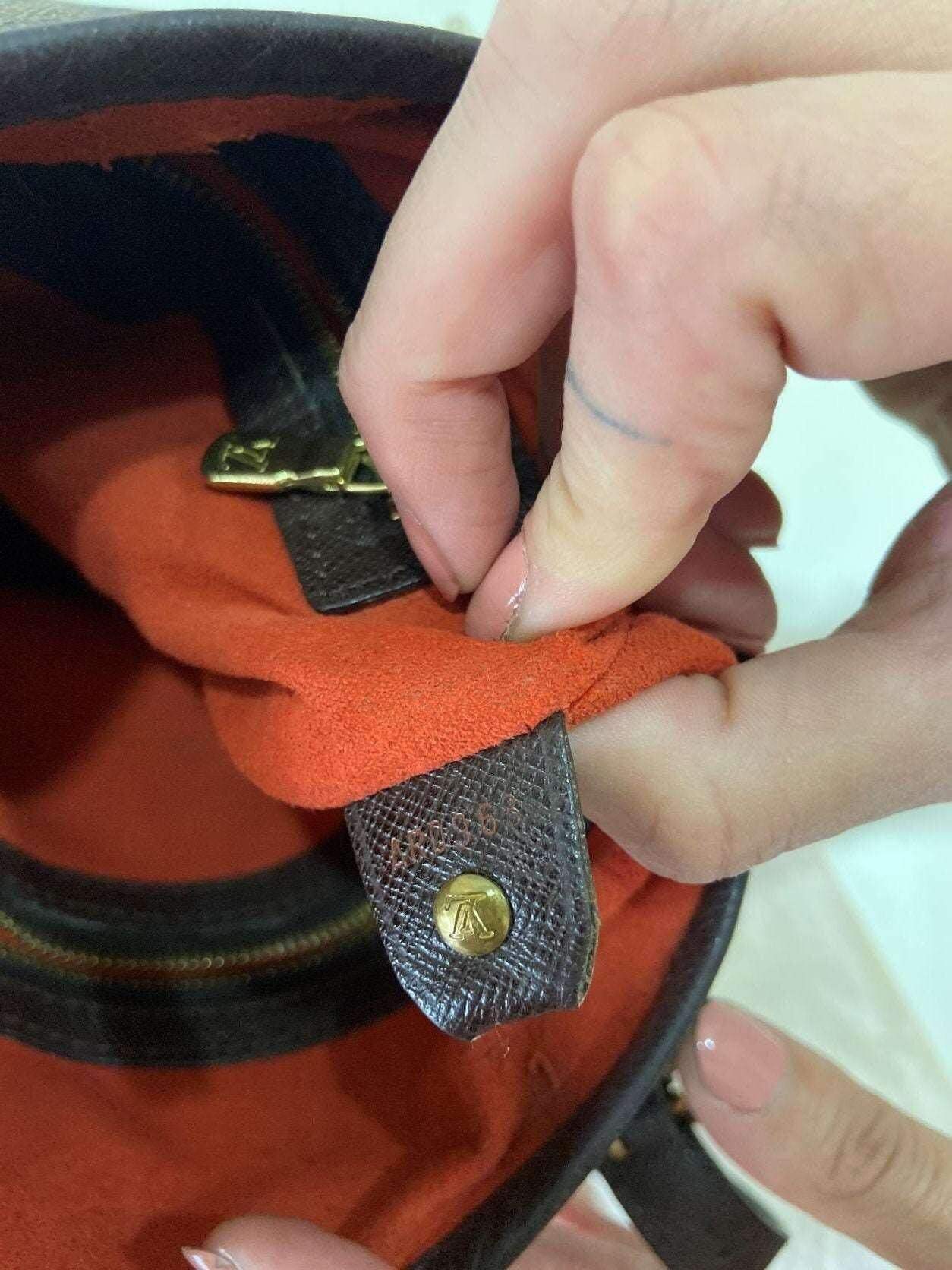 Authentic Louis Vuitton Damier Ebene Bucket Marais Brown Handbag - Tracesilver