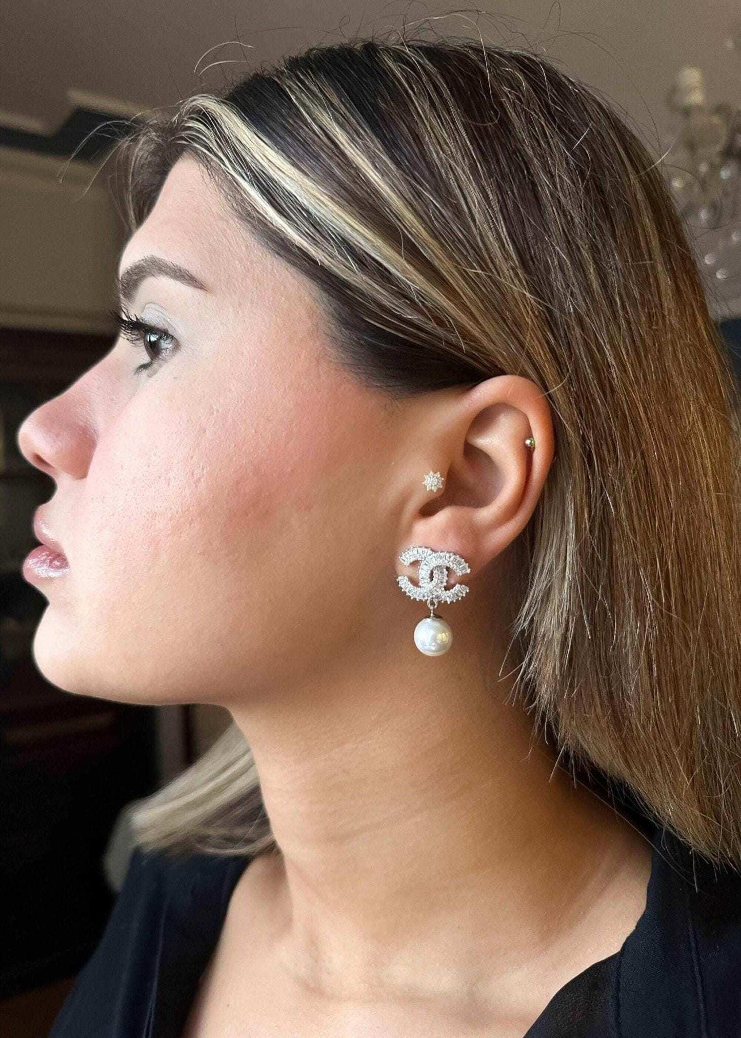 Chanel Jewelry Stud vintage earrings in 925 sterling silver with real pearl and white zircon baguette stones