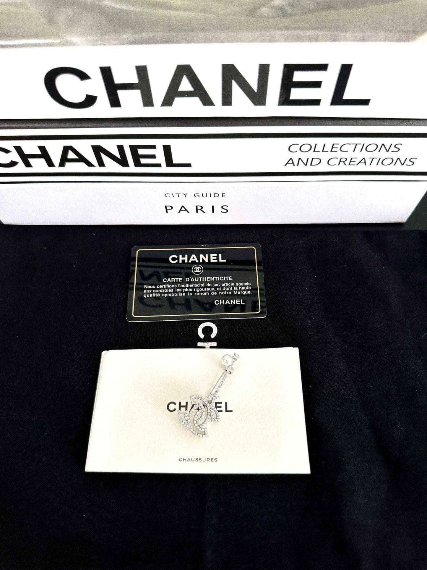 Chanel Brooch Vintage Jewelry Elegant 925 Sterling Silver with Sparkling Zircon Stone Pearl Brooch - Tracesilver