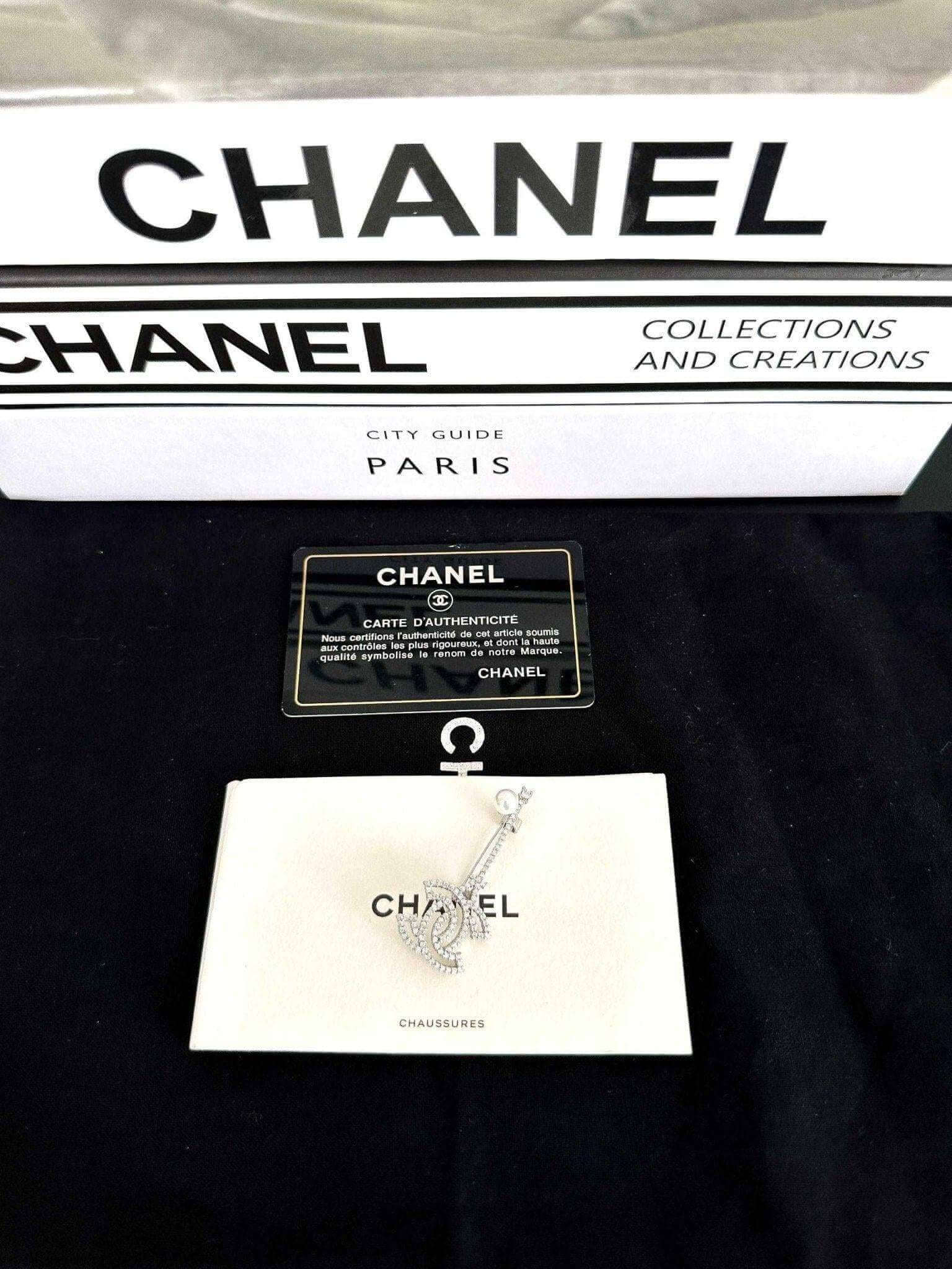 Chanel Brooch Vintage Jewelry Elegant 925 Sterling Silver with Sparkling Zircon Stone Pearl Brooch - Tracesilver