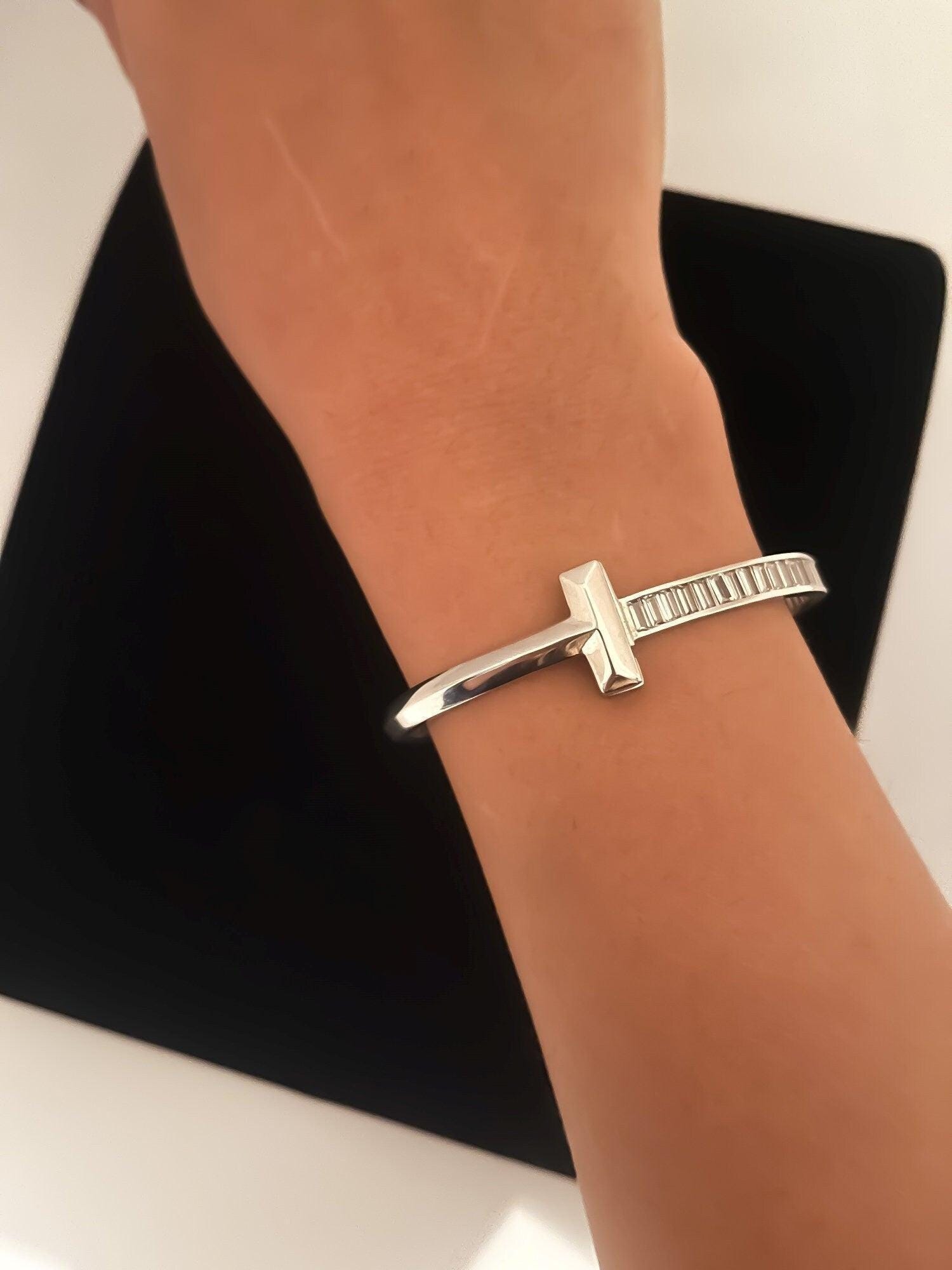 Tiffany&Co. T T1 Narrow Diamond Hinged Bangle 925 Sterling Silver Bracelet - Tracesilver