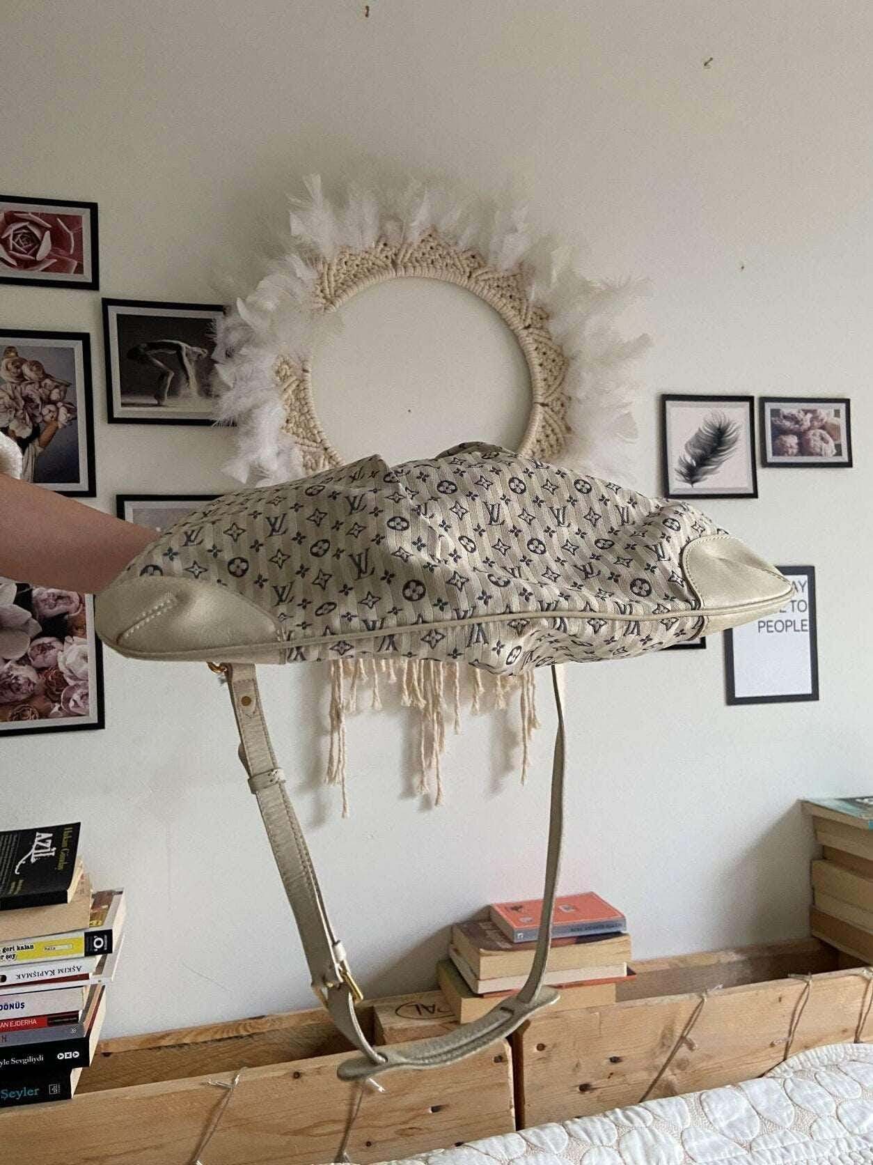 Authentic Louis Vuitton Blue/White Mini Lin Croisette Marina GM Tote Bag - Tracesilver