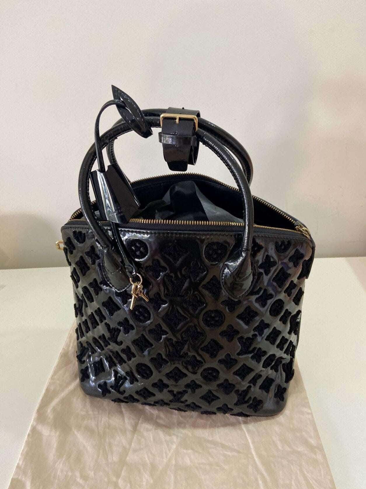 Louis Vuitton Limited Edition Monogram Vernis Fascination Lockit Bag - Tracesilver