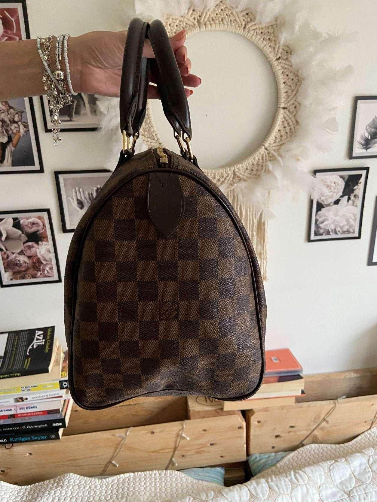 Authentic Louis Vuitton Damier Ebene Speedy 30 Bag - Tracesilver