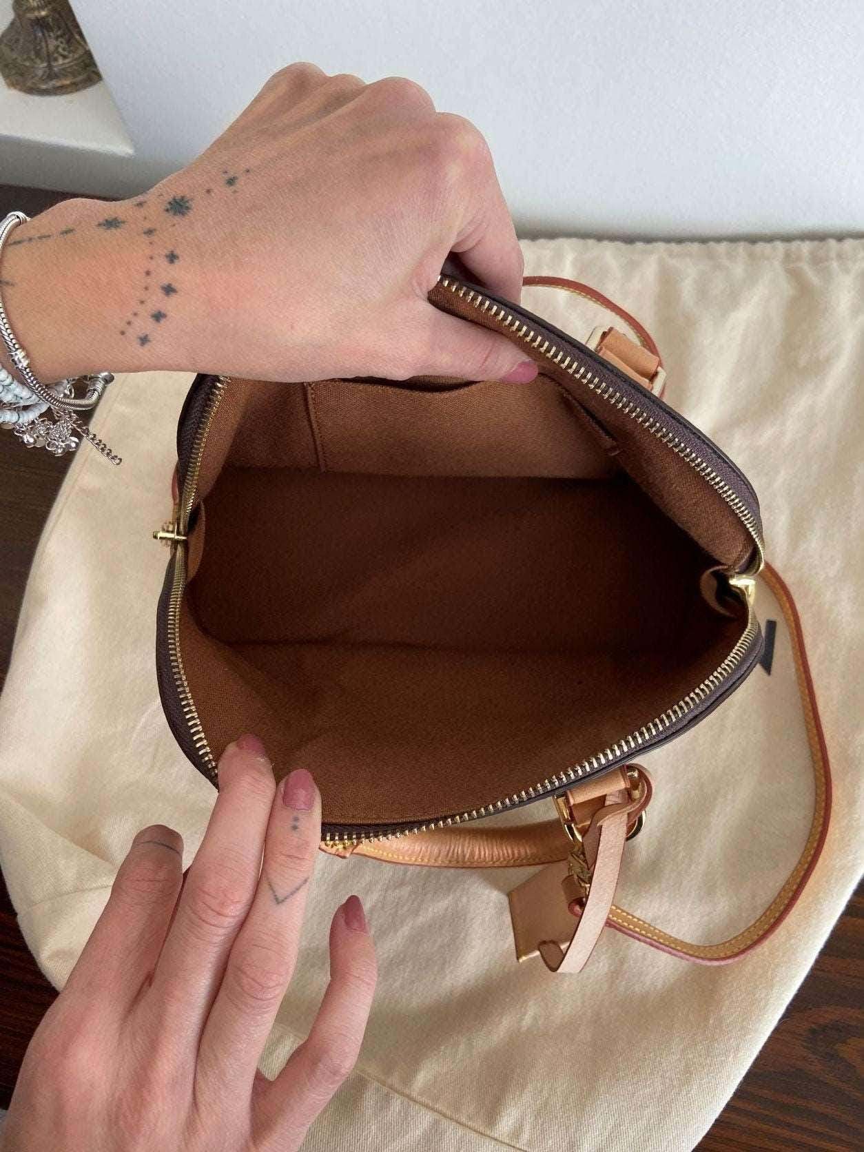 Louis Vuitton Monogram Alma Bag LVV - Tracesilver