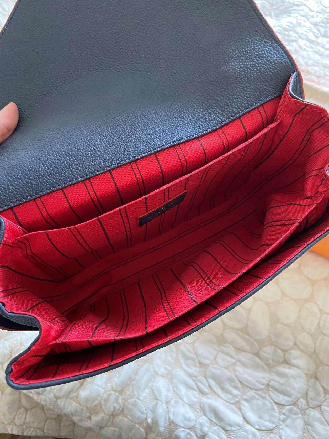 Louis Vuitton Empreinte Pochette Metis in Marine Rouge Crossbody Handbag LVV - Tracesilver