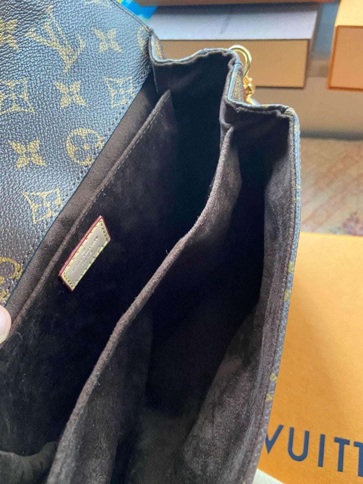 Louis Vuitton Monogram POCHETTE METIS Handbag For Women LVV - Tracesilver