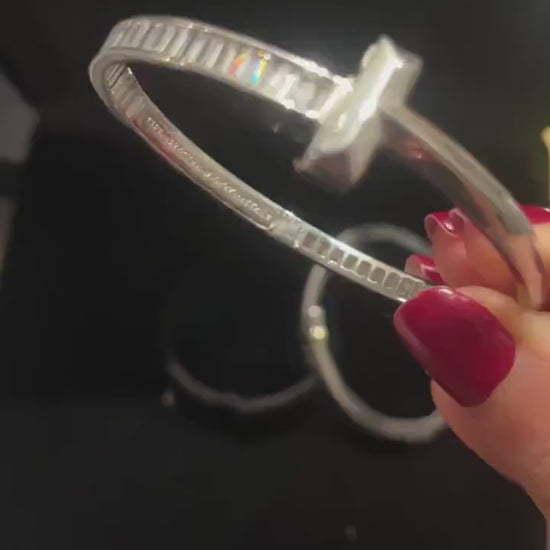 Tiffany&Co. T T1 Narrow Diamond Hinged Bangle 925 Sterling Silver Bracelet