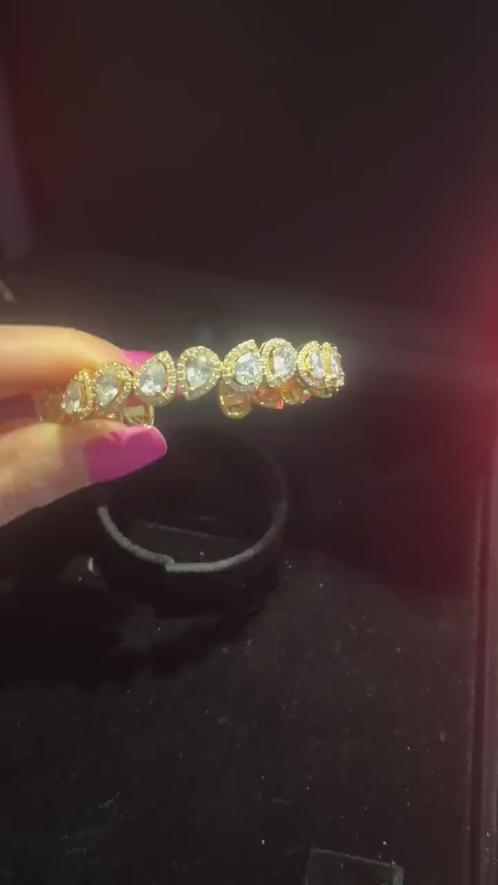 Diamond Drop Cut 925 Silver Gold Plated Bracelet Madagascar Full Zircon Stone Super Shiny Diamond Design 925 Silver Bracelet , Gold Plated