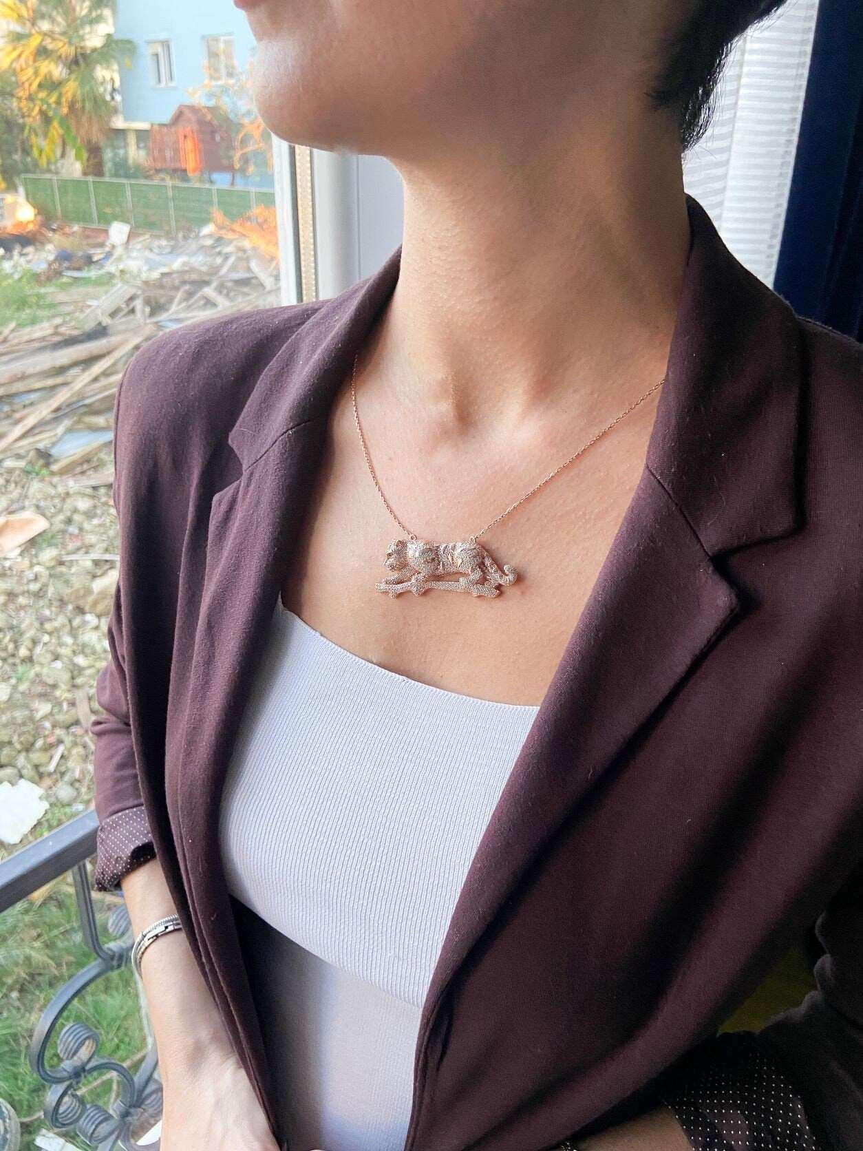 Champagne Color Leopard Custom Desing Necklace, Handmade Nacre Working Jewelry Leopard Pendant For Her - Tracesilver