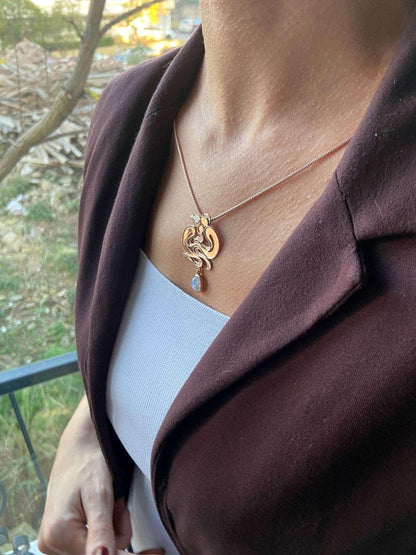 Custom Design Family Moonstone Necklace For Women, 925 Sterling Silver Moonstone Family Pendant Jewelry For Her, Family Jewelry Necklace - Tracesilver