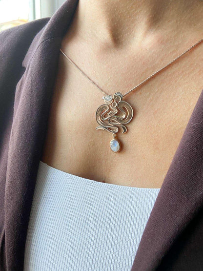 Custom Design Family Moonstone Necklace For Women, 925 Sterling Silver Moonstone Family Pendant Jewelry For Her, Family Jewelry Necklace - Tracesilver