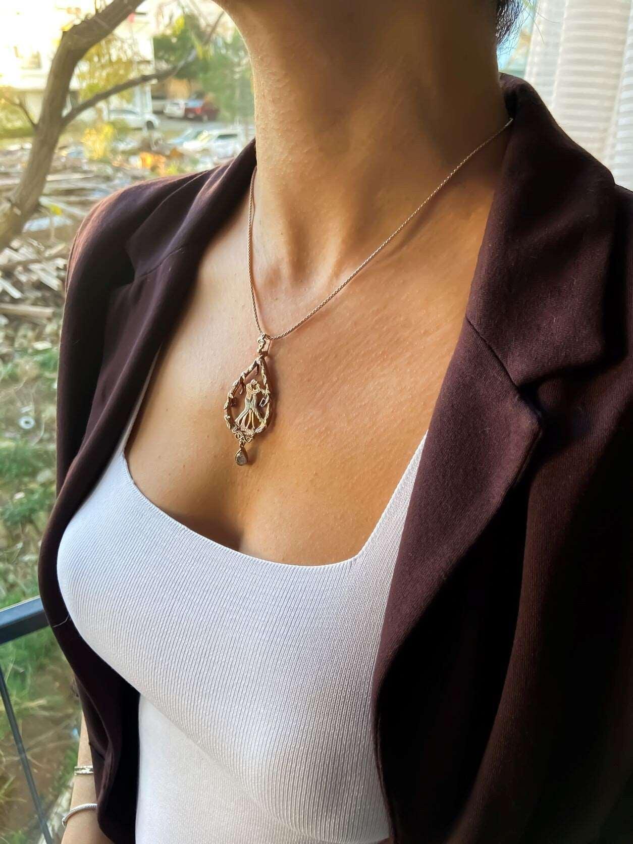 Dancing Couple Necklace 3D Design 925 Sterling Silver Swinging Pendant For Women, Couple for Valentine's Day Gift Jewelry Necklace - Tracesilver