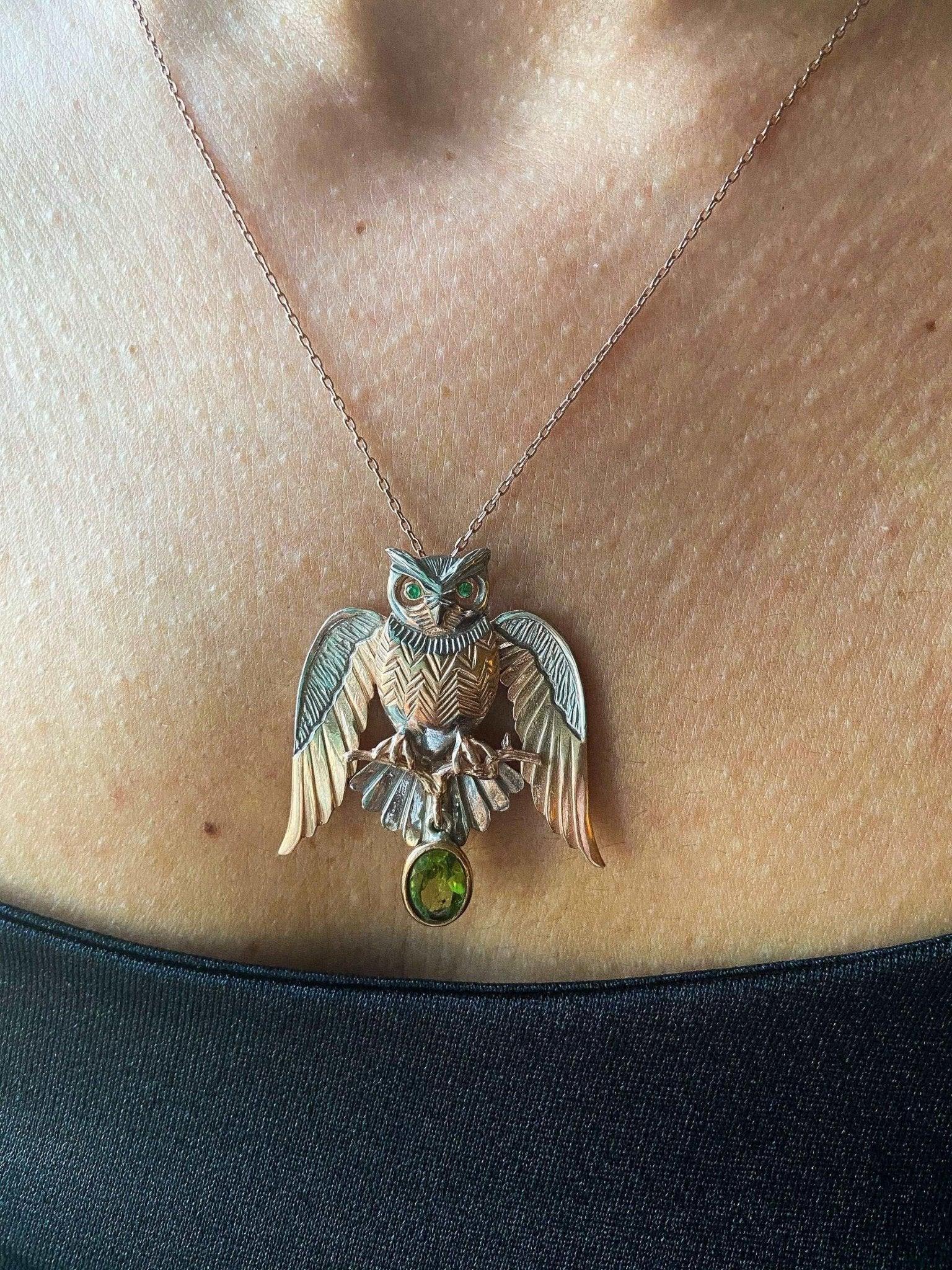 Peridot Stone Owl Custom Desing 925 Sterling Silver Handmade Necklace, Jewelry Gemstone Owl, Emerald Owl Pendant, Owl Gift For Women - Tracesilver