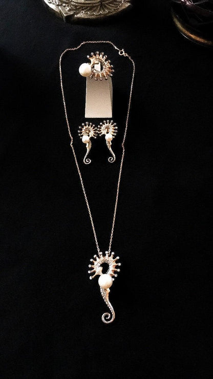 SEAHORSE Pearl Silver Handmade Necklace. 925 Silver Animal Horse Pearl Pendant, Horse Jewelry Sterling Necklace - Tracesilver