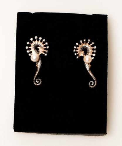 SEAHORSE Pearl Silver Handmade Necklace. 925 Silver Animal Horse Pearl Pendant, Horse Jewelry Sterling Necklace - Tracesilver